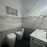 Acquamarina Luxury 게스트하우스 부도니